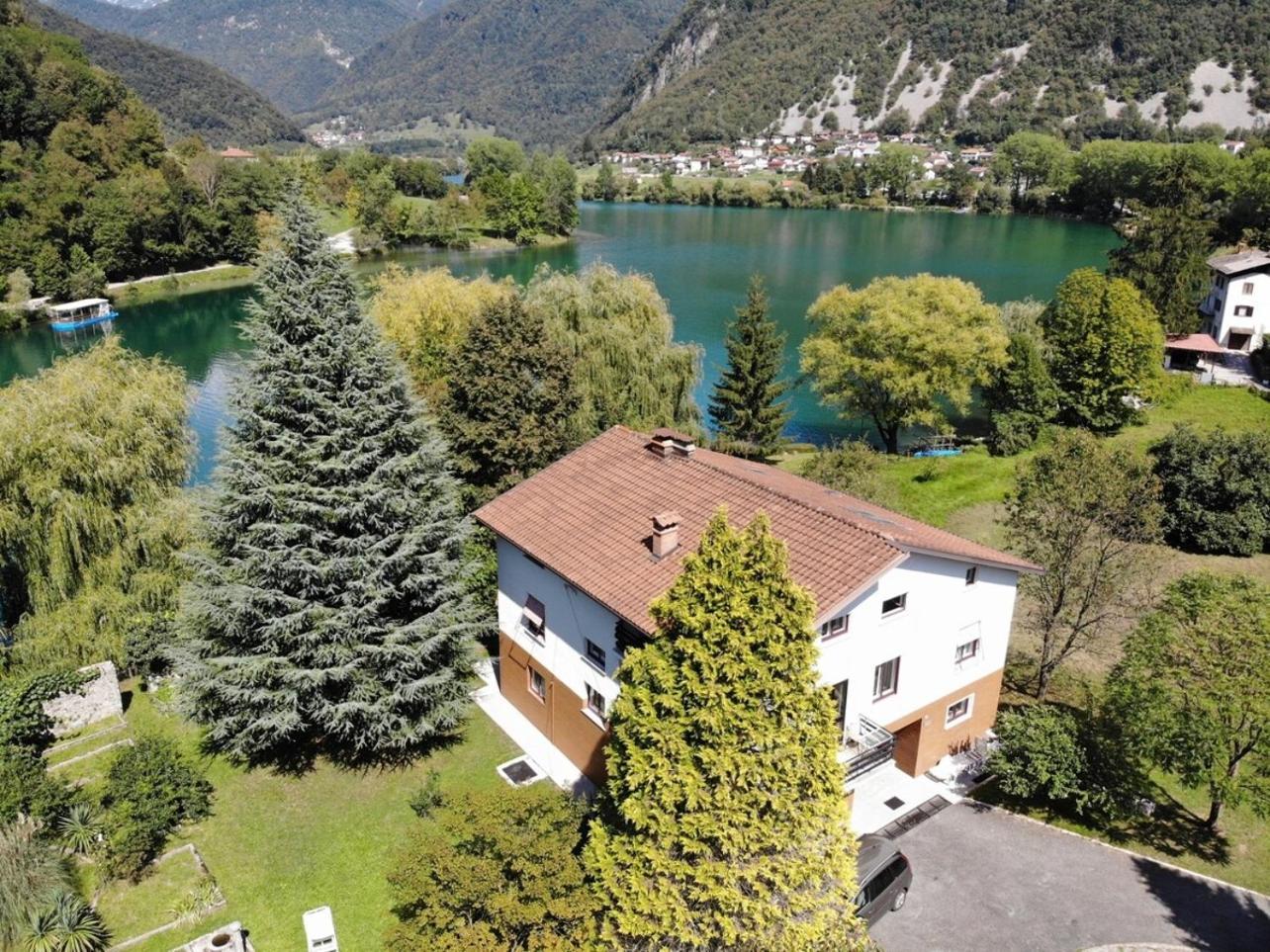 Vila Labod, Unique Villa At The Lake Most na Soči Exterior foto